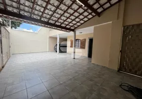 Foto 1 de Casa com 5 Quartos à venda, 522m² em Caiçaras, Belo Horizonte