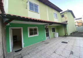 Foto 1 de Casa com 2 Quartos à venda, 95m² em Cabral, Nilópolis