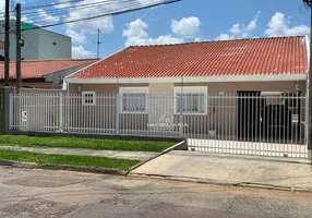 Foto 1 de Casa com 3 Quartos à venda, 170m² em Fazendinha, Curitiba