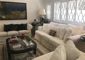 Foto 1 de Casa com 3 Quartos à venda, 550m² em Pacaembu, São Paulo