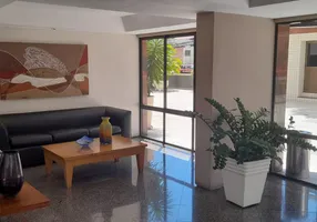 Foto 1 de Apartamento com 3 Quartos à venda, 175m² em Dionísio Torres, Fortaleza