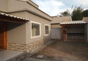 Foto 1 de Casa com 3 Quartos à venda, 70m² em Recanto, Rio das Ostras