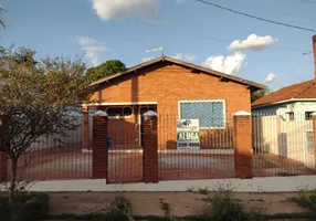 Foto 1 de Casa com 2 Quartos à venda, 114m² em Jardim Santa Lúcia, Araraquara