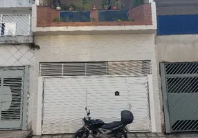 Foto 1 de Sobrado com 3 Quartos à venda, 230m² em Jardim Santa Emília, Guarulhos