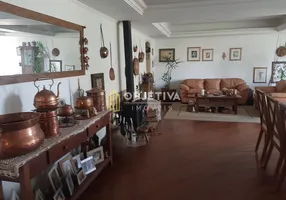 Foto 1 de Casa com 3 Quartos à venda, 430m² em Ipanema, Porto Alegre