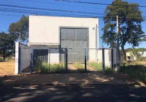 Foto 1 de Galpão/Depósito/Armazém à venda, 191m² em Jardim Regina, Araraquara