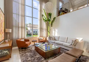 Foto 1 de Casa de Condomínio com 4 Quartos à venda, 448m² em Campo Comprido, Curitiba