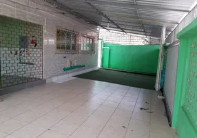 Foto 1 de Casa com 6 Quartos à venda, 200m² em Casa Amarela, Recife