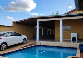 Foto 1 de Casa com 3 Quartos à venda, 150m² em Pereque, Ilhabela