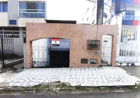 Foto 1 de Casa com 3 Quartos para alugar, 120m² em Brotas, Salvador