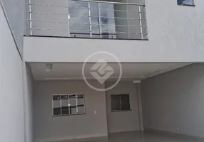Foto 1 de Sobrado com 3 Quartos à venda, 156m² em Três Marias , Goiânia