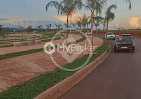 Foto 1 de Lote/Terreno à venda, 250m² em Loteamento Portal do Vale II, Uberlândia