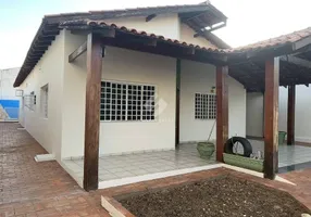 Foto 1 de Casa com 3 Quartos à venda, 215m² em Jardim Paulista, Cuiabá