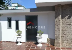 Foto 1 de Casa com 3 Quartos à venda, 122m² em Ponta da Praia, Santos