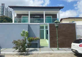 Foto 1 de Casa com 4 Quartos à venda, 400m² em Aleixo, Manaus