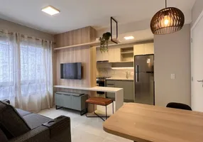 Foto 1 de Apartamento com 1 Quarto para alugar, 39m² em Santana, Porto Alegre