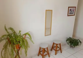 Foto 1 de Apartamento com 2 Quartos à venda, 45m² em Jardim Florianópolis, Cuiabá