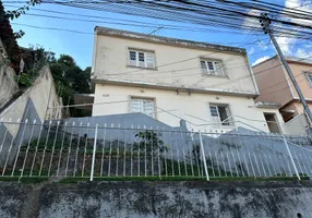 Foto 1 de Casa com 3 Quartos à venda, 180m² em Bom Pastor, Juiz de Fora
