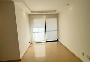 Foto 1 de Apartamento com 2 Quartos para alugar, 53m² em Vila Olímpia, São Paulo