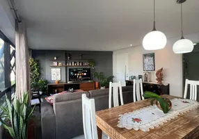 Foto 1 de Apartamento com 4 Quartos à venda, 114m² em Jaqueira, Recife