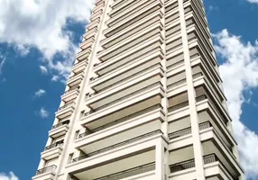 Foto 1 de Apartamento com 4 Quartos à venda, 223m² em Vila Mariana, São Paulo