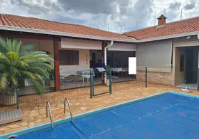 Foto 1 de Casa com 3 Quartos à venda, 238m² em Jardim Caparroz, São José do Rio Preto