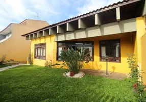 Foto 1 de Casa com 3 Quartos à venda, 450m² em Centro, São José dos Pinhais