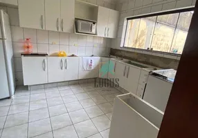 Foto 1 de Sobrado com 3 Quartos à venda, 229m² em Vila Santa Terezinha, São Bernardo do Campo