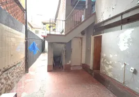 Foto 1 de Casa com 5 Quartos à venda, 214m² em Perdizes, São Paulo