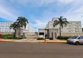 Foto 1 de Apartamento com 2 Quartos para venda ou aluguel, 45m² em Vila Irene, São Carlos