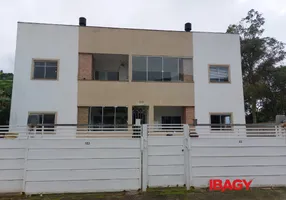 Foto 1 de Apartamento com 2 Quartos para alugar, 72m² em Rio Tavares, Florianópolis