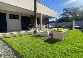 Foto 1 de Casa com 3 Quartos à venda, 225m² em Salinas, Balneário Barra do Sul