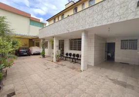 Foto 1 de Casa com 3 Quartos à venda, 293m² em Barreiro, Belo Horizonte