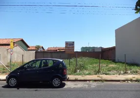 Foto 1 de Lote/Terreno à venda, 500m² em Jardim Europa, Uberlândia