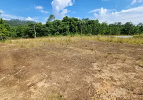 Foto 1 de Lote/Terreno à venda, 415m² em Três Rios do Sul, Jaraguá do Sul