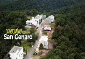 Foto 1 de Lote/Terreno à venda, 465m² em Primeiro de Maio, Brusque