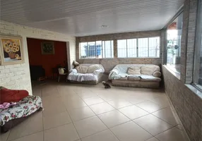 Foto 1 de Casa com 5 Quartos à venda, 240m² em Parque das Roseiras , Carapicuíba