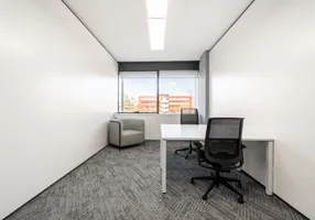 Foto 1 de Sala Comercial para alugar, 10m² em Três Figueiras, Porto Alegre