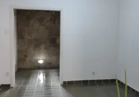 Foto 1 de Casa com 3 Quartos para alugar, 150m² em Rio Doce, Olinda