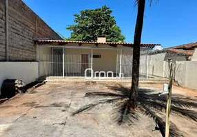 Foto 1 de Casa com 3 Quartos à venda, 240m² em Jardim Guanabara, Goiânia