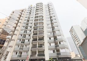 Foto 1 de Apartamento com 3 Quartos à venda, 157m² em Centro, Curitiba