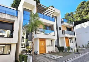 Foto 1 de Casa de Condomínio com 4 Quartos para alugar, 146m² em Parque Rincao, Cotia