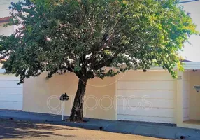 Foto 1 de Casa com 4 Quartos à venda, 300m² em Centro, Araraquara