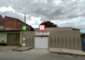 Foto 1 de Casa com 3 Quartos à venda, 198m² em Alto da Boa Vista, Montes Claros