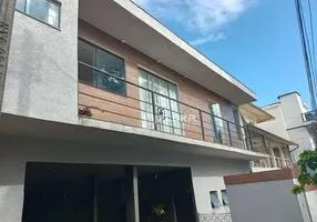 Foto 1 de Casa de Condomínio com 3 Quartos à venda, 300m² em Itacoatiara, Niterói