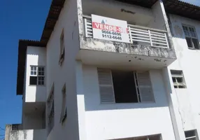 Foto 1 de Casa com 8 Quartos à venda, 607m² em Costa Azul, Salvador