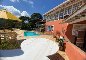 Foto 1 de Casa com 5 Quartos à venda, 300m² em Itaipava, Petrópolis