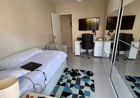 Foto 1 de Casa de Condomínio com 3 Quartos à venda, 100m² em Taquara, Rio de Janeiro