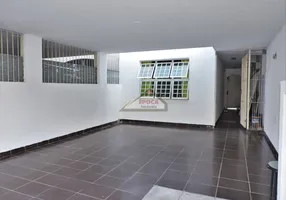 Foto 1 de Imóvel Comercial com 3 Quartos para venda ou aluguel, 160m² em Chácara Santo Antônio, São Paulo