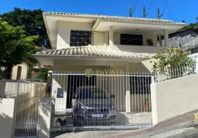 Foto 1 de Casa com 6 Quartos à venda, 235m² em José Mendes, Florianópolis